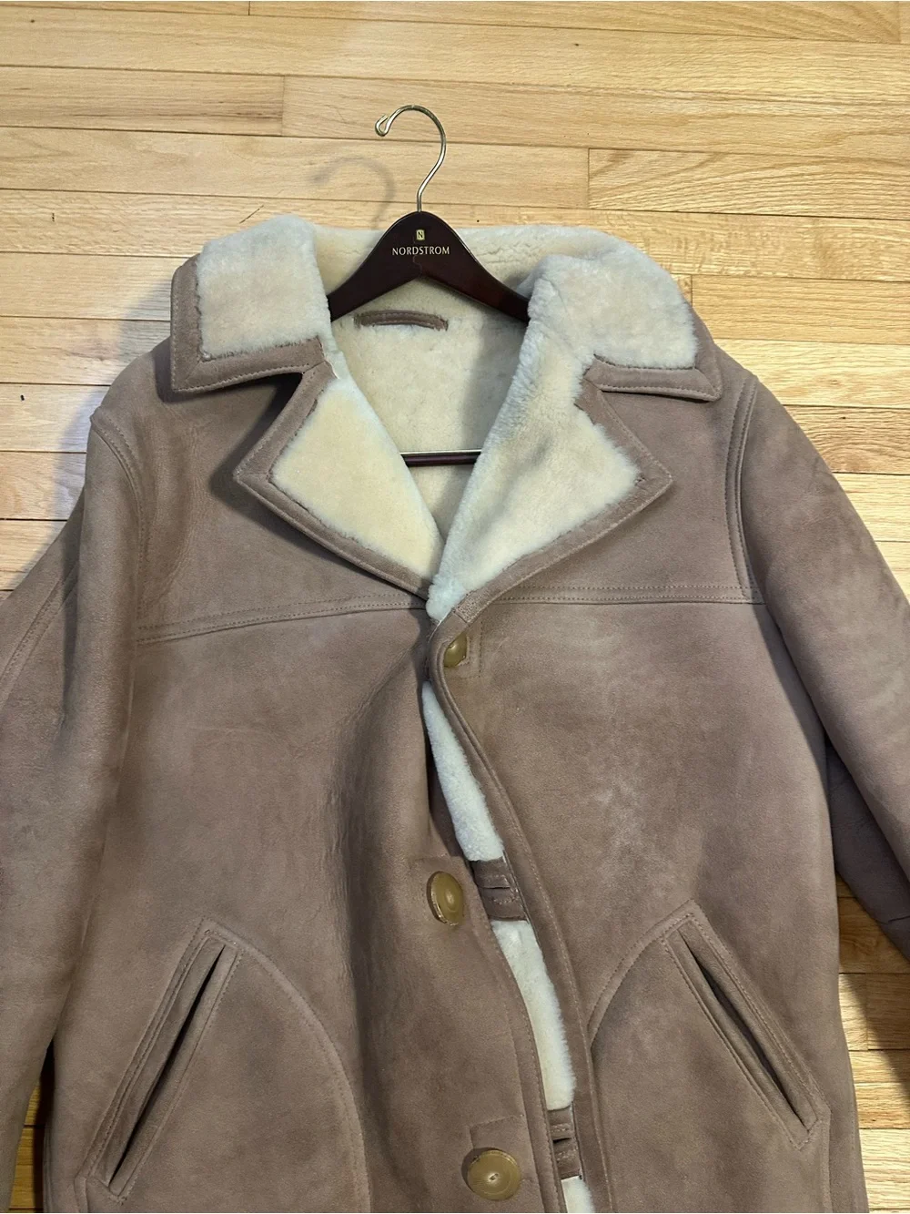 Sawyer Of Napa Macys Men’s Store Taupe Suede Coat with Cream Fur Lining Size 42